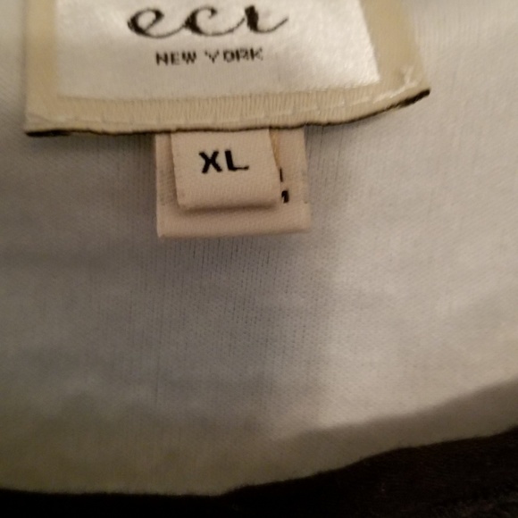 Top - Picture 3 of 3